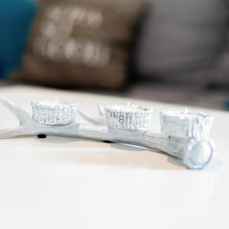 Appartement Helle Mit Balkon & Moderner Kueche - Ideal Fuer Paare Mit Kind *