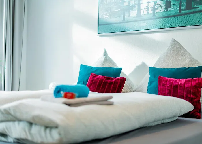 アパート Helle Mit Balkon & Moderner Kueche - Ideal Fuer Paare Mit Kind マクデブルク