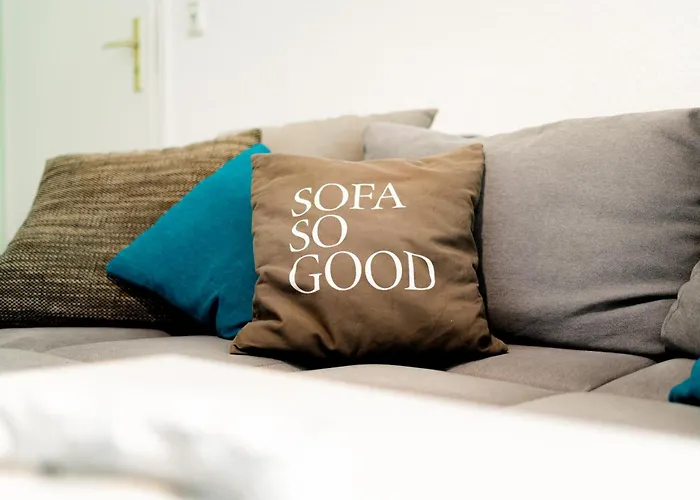 Helle Mit Balkon & Moderner Kueche - Ideal Fuer Paare Mit Kind アパート